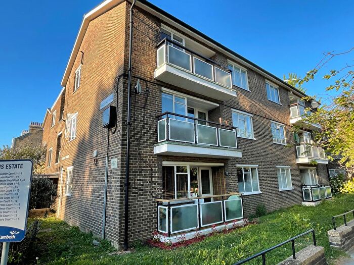 1 Bedroom Flat For Sale In Latona Court, Caldwell Street, London, SW9