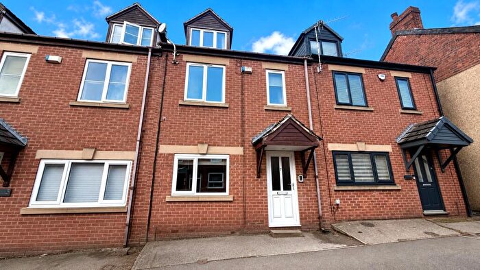 3 Bedroom Property To Rent In Booker Road, Woodseats, S8