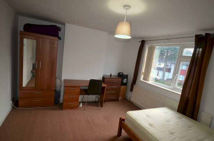 3 Bedroom Terraced House To Rent In Quinton Road, Harborne, B17