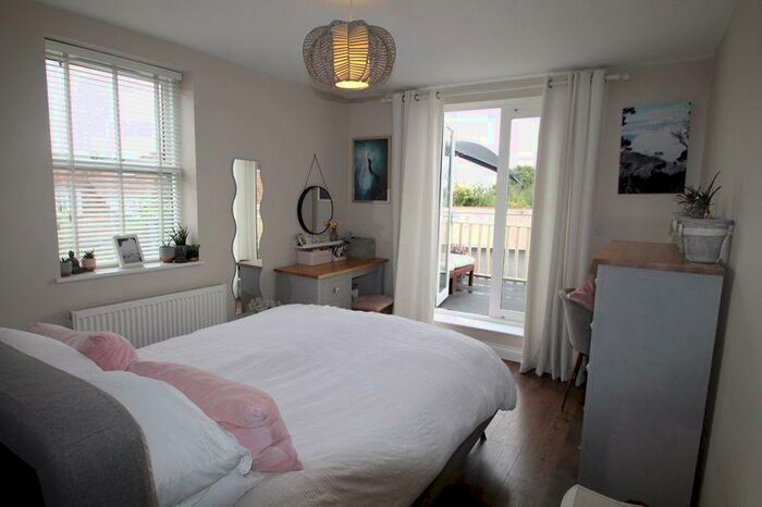 2 Bedroom Apartment To Rent In Church Road, Lane End, HP14