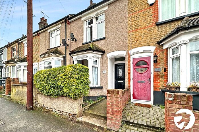 3 Bedroom Terraced House To Rent In Church Road, Swanscombe, Kent, DA10
