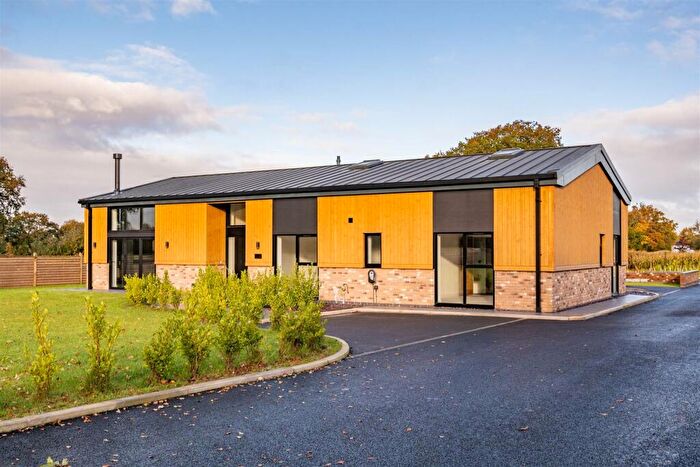 4 Bedroom Detached House For Sale In Harper's Gate, Bradnocks Marsh Lane, Hampton-In-Arden, Solihull, B92