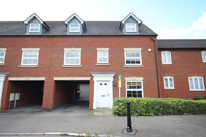 4 Bedroom Terraced House To Rent In Kemsley, Sittingbourne, Kent, ME10