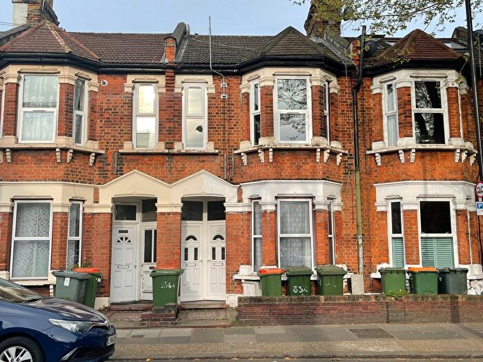 2 Bedroom Flat To Rent In Katherine Road, London, E7