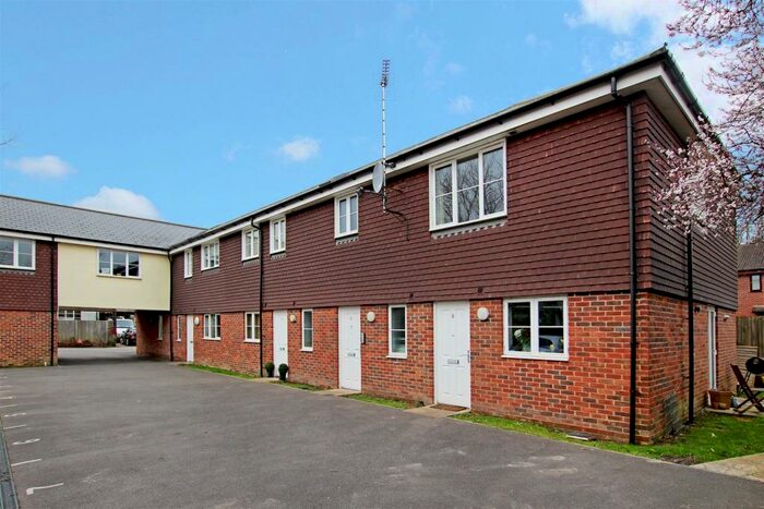 1 Bedroom Apartment To Rent In Junction Close, Burgess Hill, West Sussex, RH15