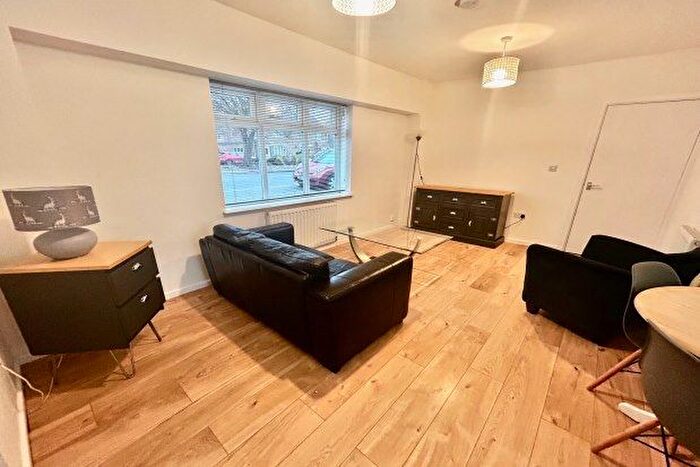 2 Bedroom Flat To Rent In Marshall Terrace, Durham, DH1