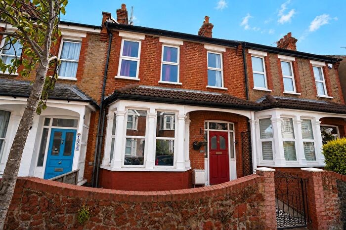3 Bedroom Terraced House To Rent In Glenwood Avenue, Westcliff-On-Sea, SS0