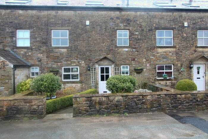 4 Bedroom Terraced House To Rent In Spring Lane, Samlesbury, Preston, PR5