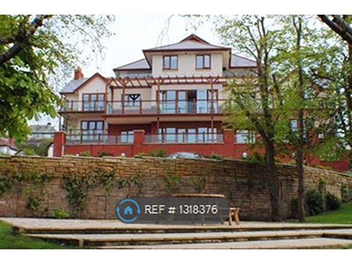 3 Bedroom Flat To Rent In Warren Drive, Wallasey, CH45