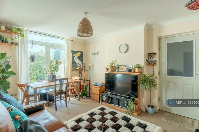 1 Bedroom Flat To Rent In Dovercourt Road, Bristol, BS7