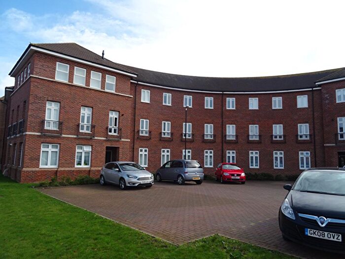 2 Bedroom Property To Rent In Rochester Way, Bedford, MK42