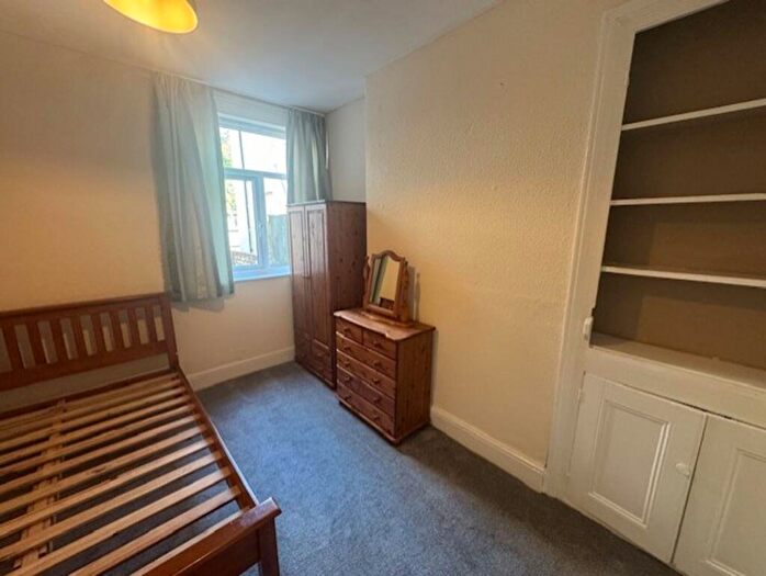 2 Bedroom Apartment To Rent In North Road, Cardiff, CF14