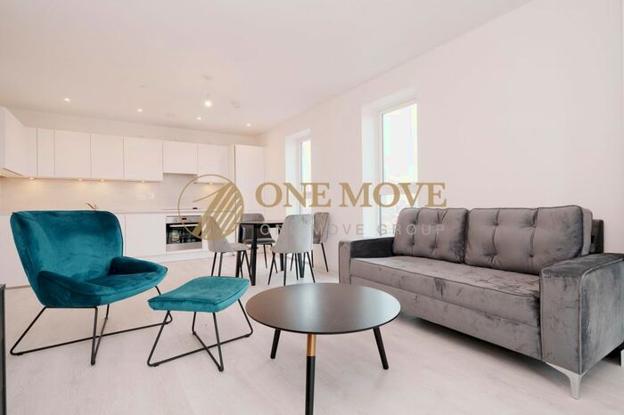 2 Bedroom Flat To Rent In Western Circus, Acton, London, W3