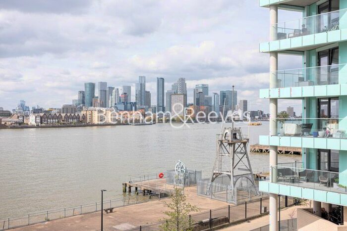 2 Bedroom Flat To Rent In Telegraph Avenue, Surrey Quays, SE10