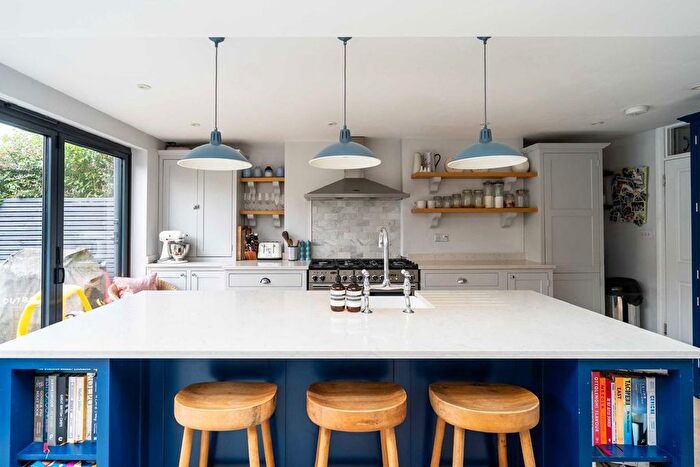 5 Bedroom Property For Sale In Natal Road, Streatham, SW16