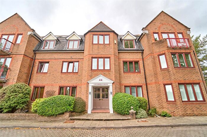 4 Bedroom Penthouse For Sale In The Ridgeway, Enfield, EN2