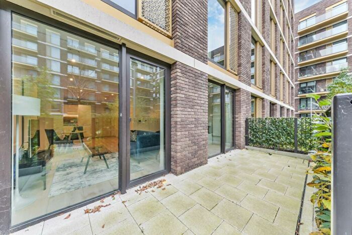 Apartment To Rent In John Cabot House, Royal Wharf, London, E16