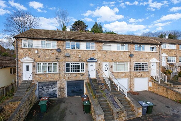 3 Bedroom Detached House For Sale In Cliffe Lane South, Baildon, Shipley, West Yorkshire, BD17