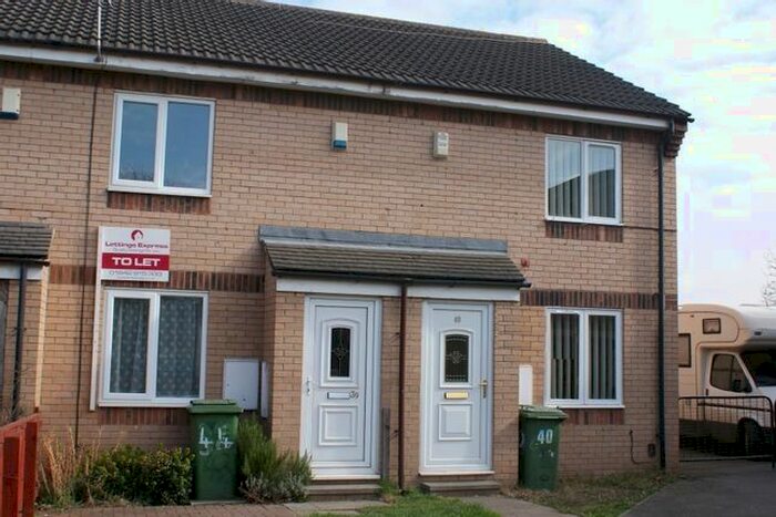 2 Bedroom Semi-Detached House To Rent In Limetrees Close, High Clarence, TS2