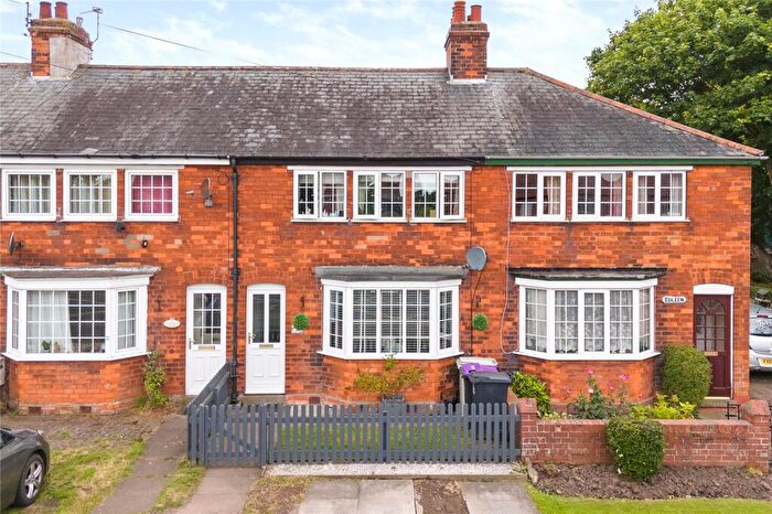 3 Bedroom Terraced House For Sale In Crossroad Cottages, Humberston Road, Tetney, N E Lincs, DN36