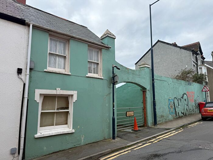 2 Bedroom Town House For Sale In South Road, Aberystwyth, SY23