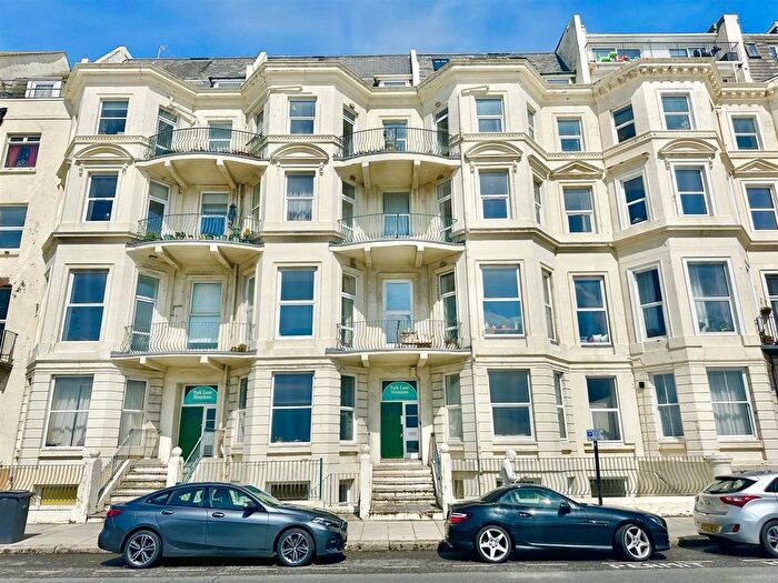 1 Bedroom Flat For Sale In Eversfield Place, St. Leonards-On-Sea, TN37