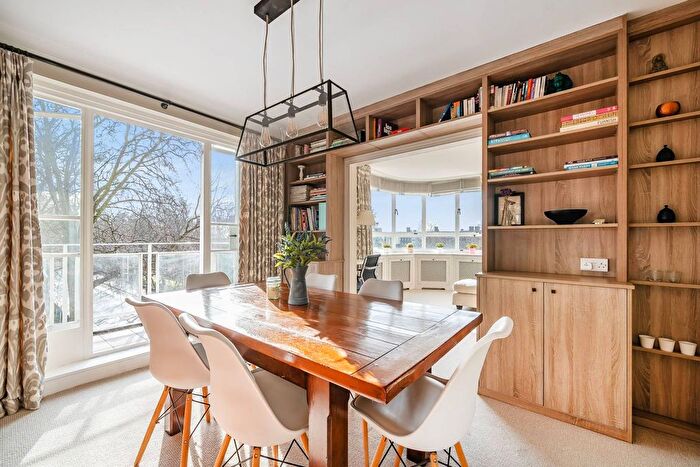 2 Bedroom Flat To Rent In Lower Sloane Street, Sloane Square, London, SW1W