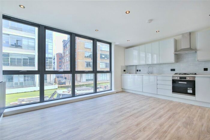 1 Bedroom Flat To Rent In Dame Street, London, N1