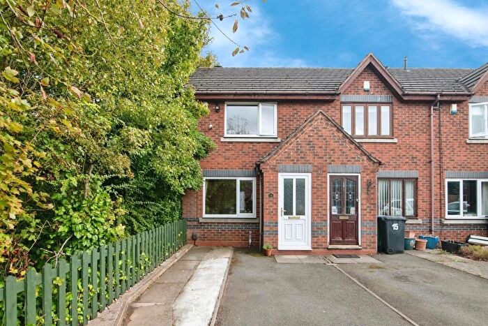 2 Bedroom End Of Terrace House For Sale In Kiers Bridge Close, Tipton, DY4