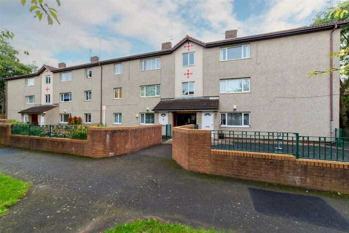 2 Bedroom Flat To Rent In West Farm Avenue, Longbenton, NE12