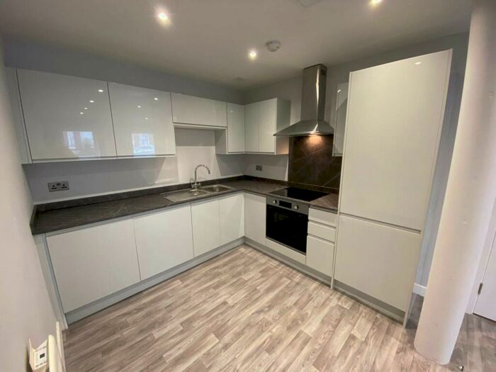 1 Bedroom Apartment To Rent In Upper Parliament Street, L8