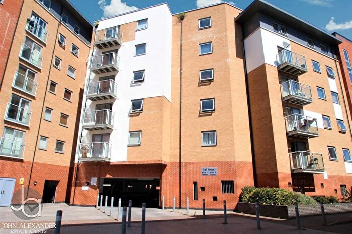 1 Bedroom Apartment For Sale In Ship Wharf, Colchester, CO2