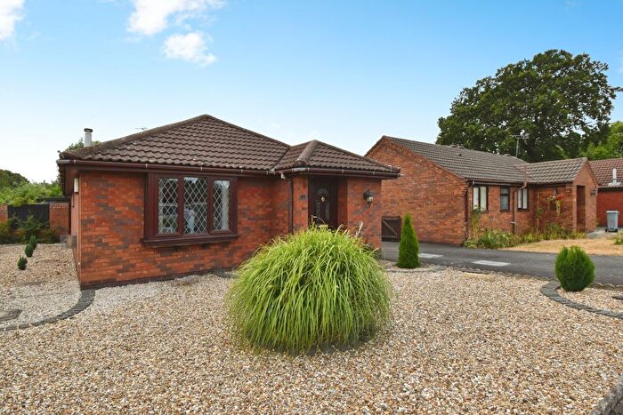 3 Bedroom Detached Bungalow For Sale In Penswick Grove, Coddington, NG24