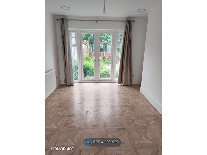 3 Bedroom Semi Detached House To Rent In Pine Avenue, Manchester, M45