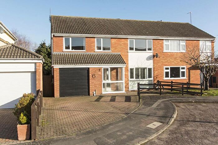 Semi-Detached House For Sale In Rowley Close, Fleckney, LE8