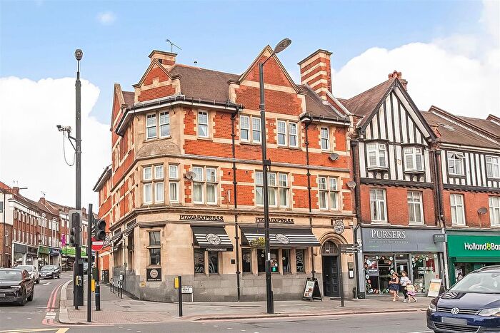 3 Bedroom Flat For Sale In Russell Hill Road, Purley, CR8