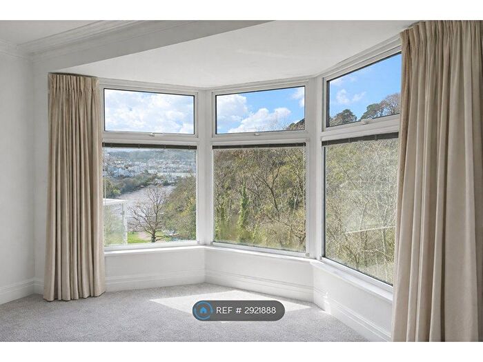 2 Bedroom Flat To Rent In Castella, Kingswear, Dartmouth, TQ6