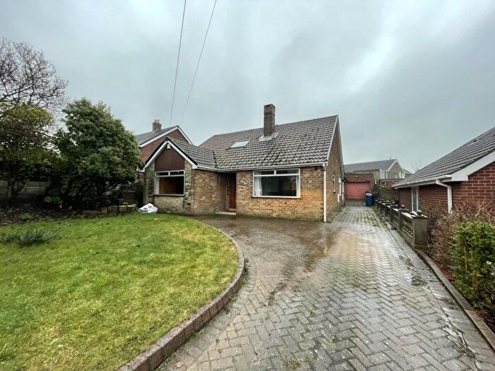 3 Bedroom Detached Bungalow For Sale In Bar Lane, Mapplewell, Barnsley, S75