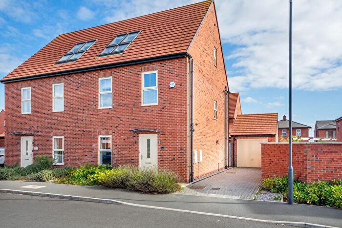 4 Bedroom Semi-Detached House For Sale In Hughlings Close, Green Hammerton, York, YO26