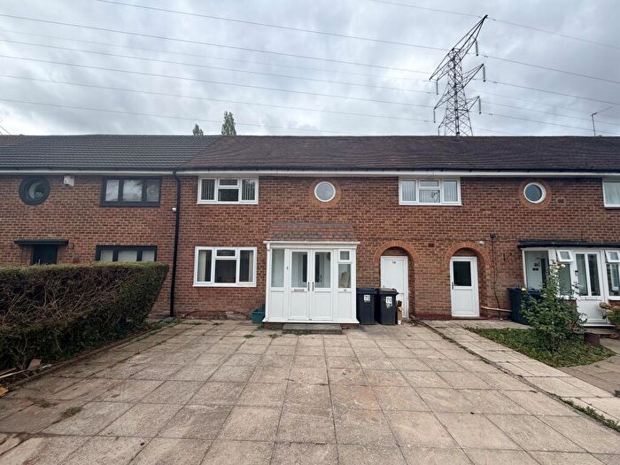 4 Bedroom House To Rent In Brandwood Park Road, Birmingham, B14