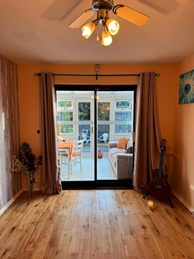 1 Bedroom Terraced House To Rent In Sefton Way, Uxbridge, UB8