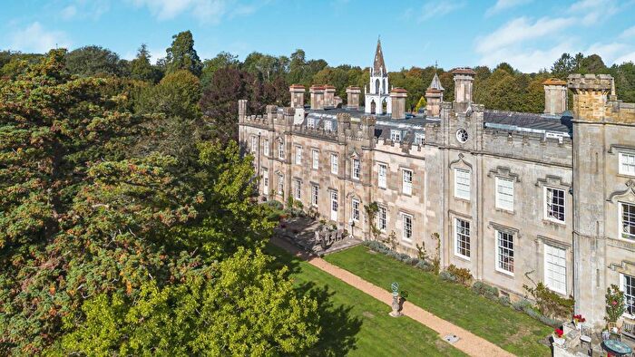 4 Bedroom Flat For Sale In Sheffield Park, Uckfield, East Sussex, TN22