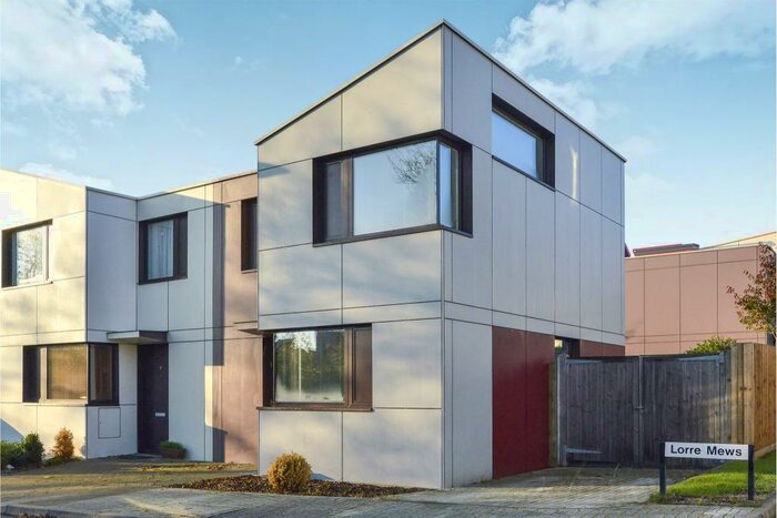 3 Bedroom Semi-Detached House To Rent In Lorre Mews, Oxley Park, Milton Keynes, MK4