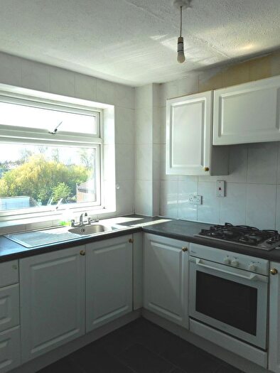 1 Bedroom Flat To Rent In Turner Road, Edgware, HA8