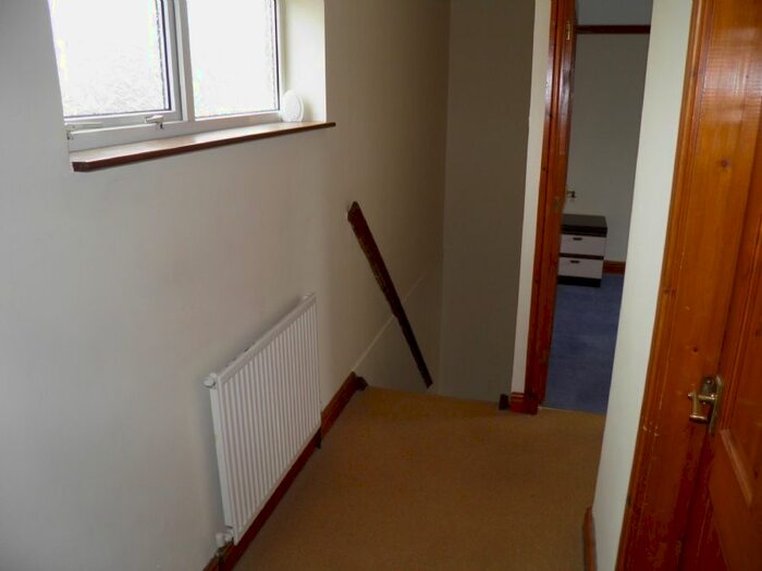 1 Bedroom Terraced House To Rent In Victoria Street, Ripley, Derbyshire, DE5