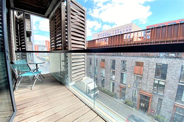 1 Bedroom Apartment To Rent In Burton Place, Castlefield, Manchester, M15