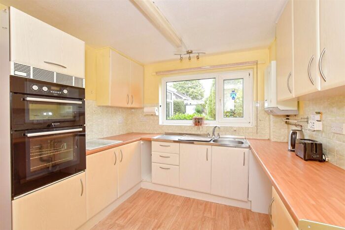 4 Bedroom Detached House For Sale In Maplehurst Road, Chichester, West Sussex, PO19