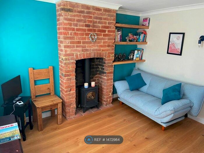 2 Bedroom End Of Terrace House To Rent In Deben Road, Woodbridge, IP12