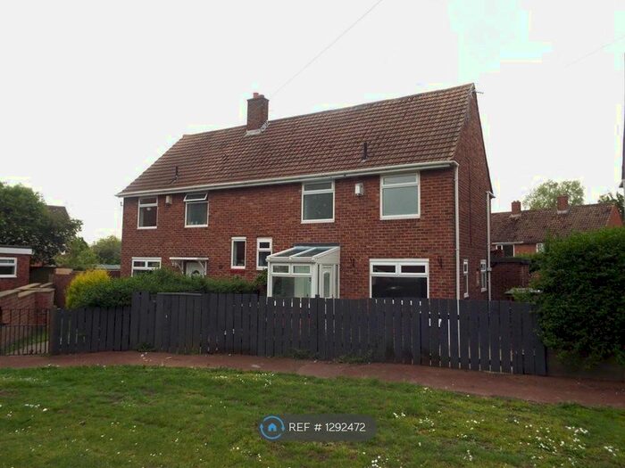 3 Bedroom Semi-Detached House To Rent In Mornington Avenue, Newcastle Upon Tyne NE3