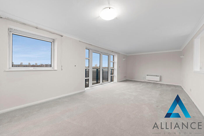 2 Bedroom Apartment To Rent In Jardine Road, London, E1W